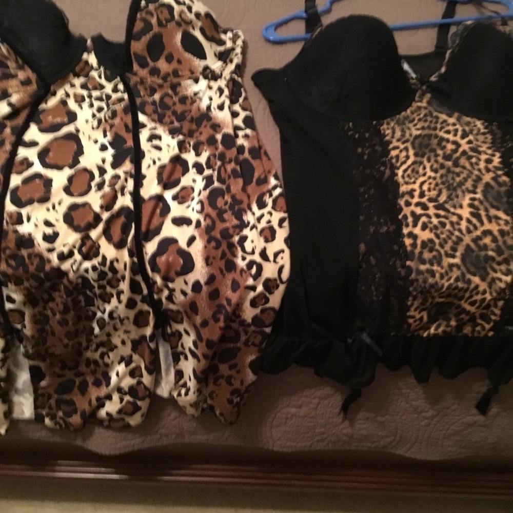 Leopard Print Lingerie - Picture 4 of 6